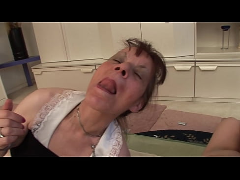 ❤️ Dui nanne è un missiavu anu un trio ❌ Solo porno à co.xxxomg.ru ❌